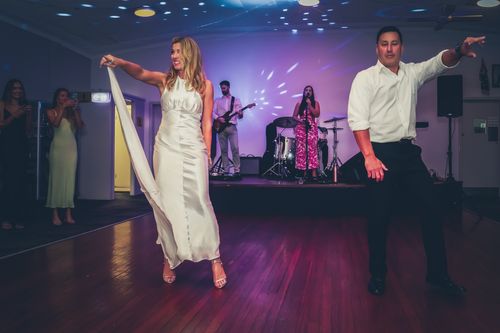 bride and groom at their Sydney Wedding dancing