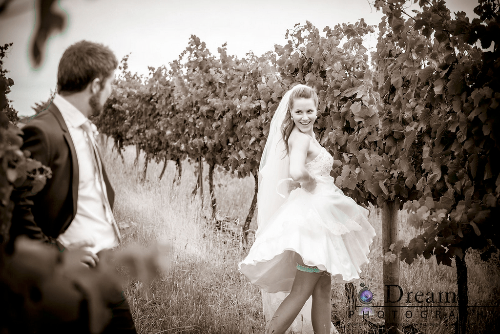 cheap wedding photographer