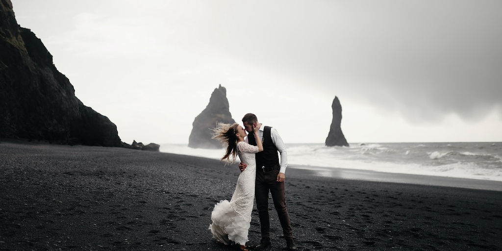 Wedding Photography Packages in Sydney on the beach